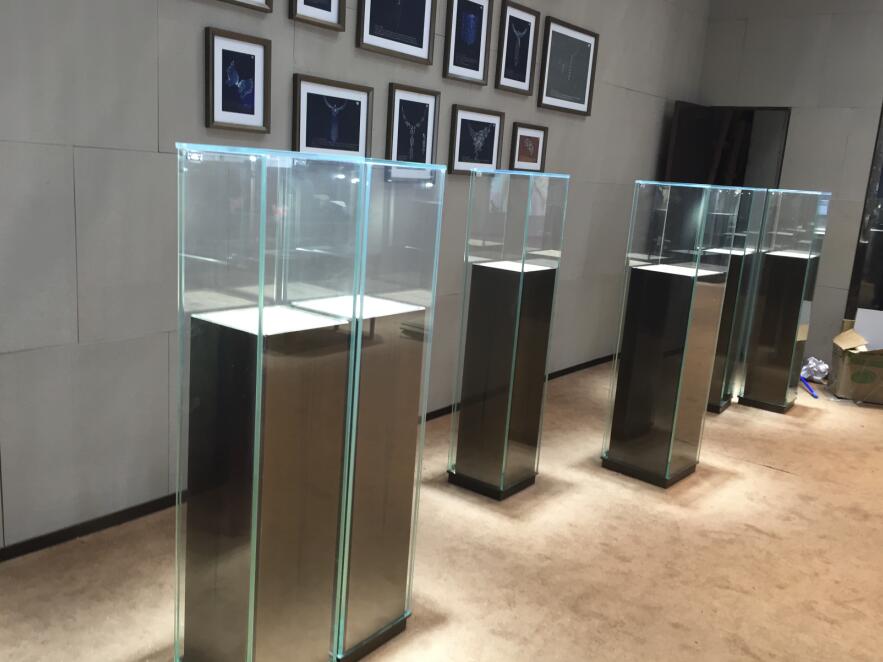 紀念館展柜案例